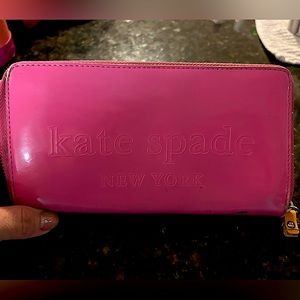 Kate Spade ♠️ pink wallet